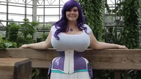 boobs babe|Big Tits GIF: 60+ Hottest Big Boobs Gifs on the Internet